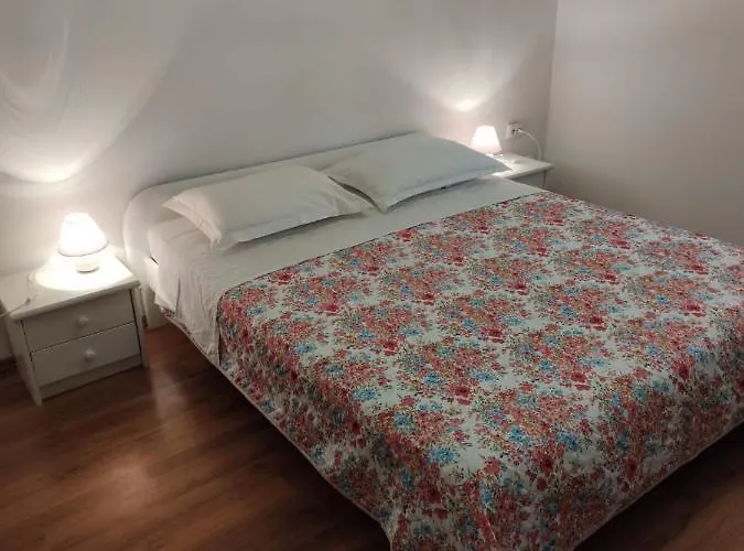 Private Accommodation Milisa